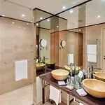 Hotel Doubletree By Hilton - Plaza 5*