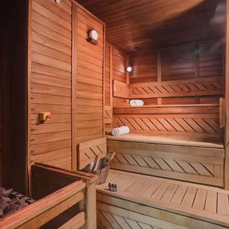 Hotel Doubletree By Hilton - Plaza