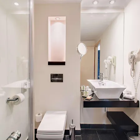 Doubletree By Hilton - Plaza 5*