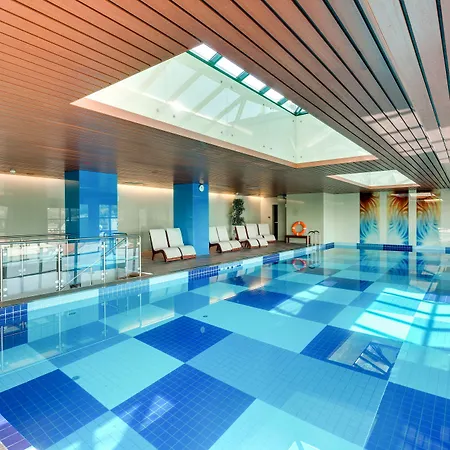 Doubletree By Hilton - Plaza Hotel