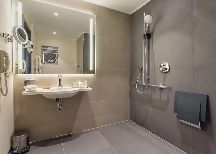 Hotel Doubletree By Hilton - Plaza