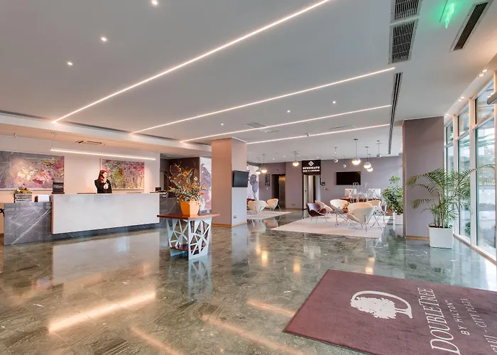 Doubletree By Hilton - Plaza 5*